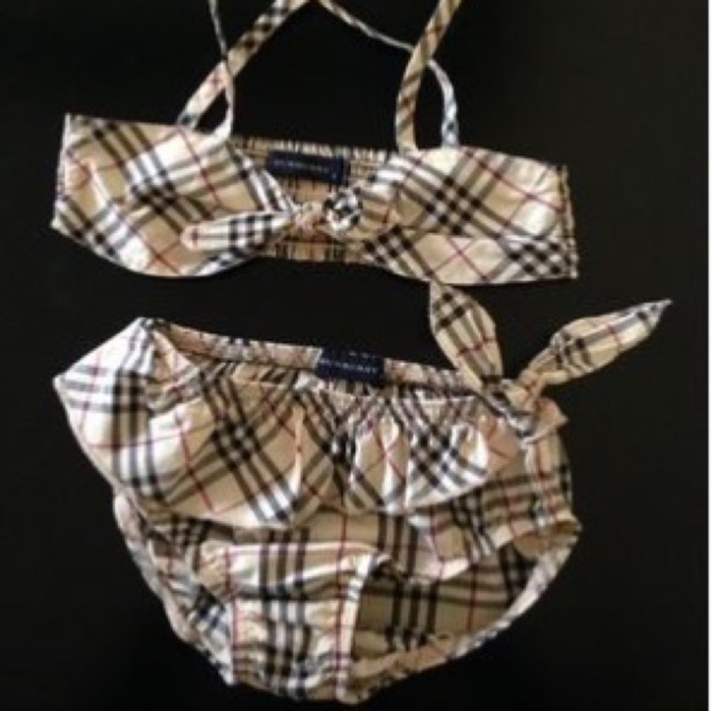 Burberry Bikini set size 4